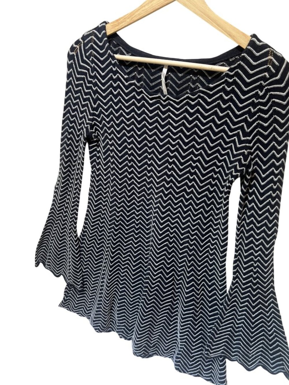 Free People Black and White Knit Chevron Pattern Flared Sleeve Tunic Dress  Wome